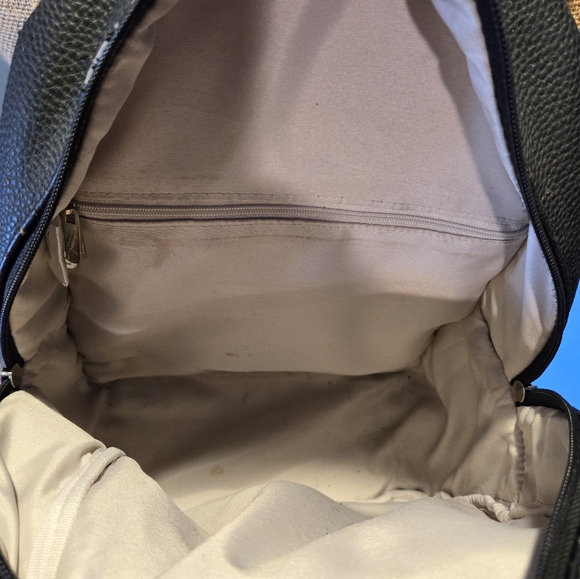 Thirty-One Backpack - Picture 5 of 9